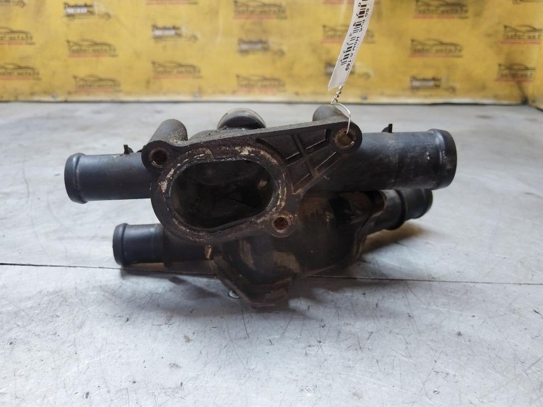 Корпус термостата 8QR59U Audi A3 купить