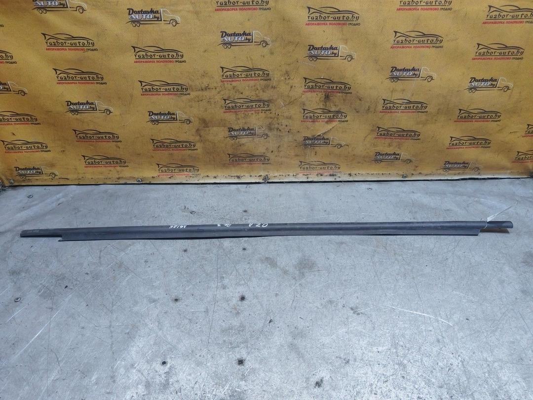 Молдинг стекла двери задней правой наружный SUPXOR Opel Zafira