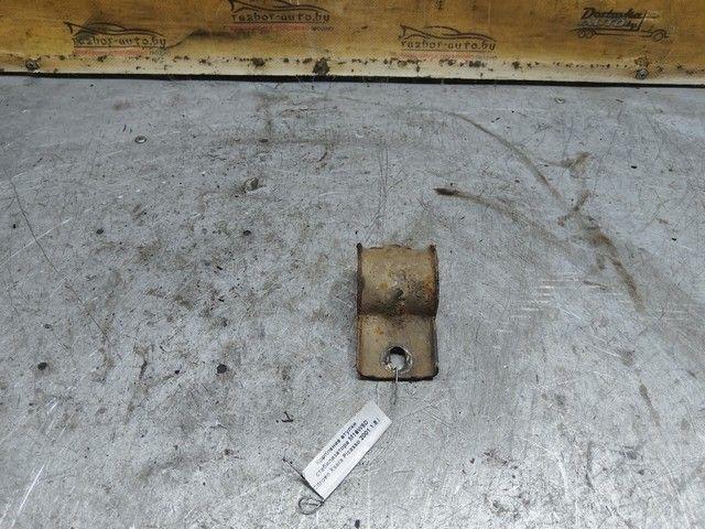 Крепление втулки стабилизатора M16W5D Citroen Xsara Picasso купить в магазине запчастей бу