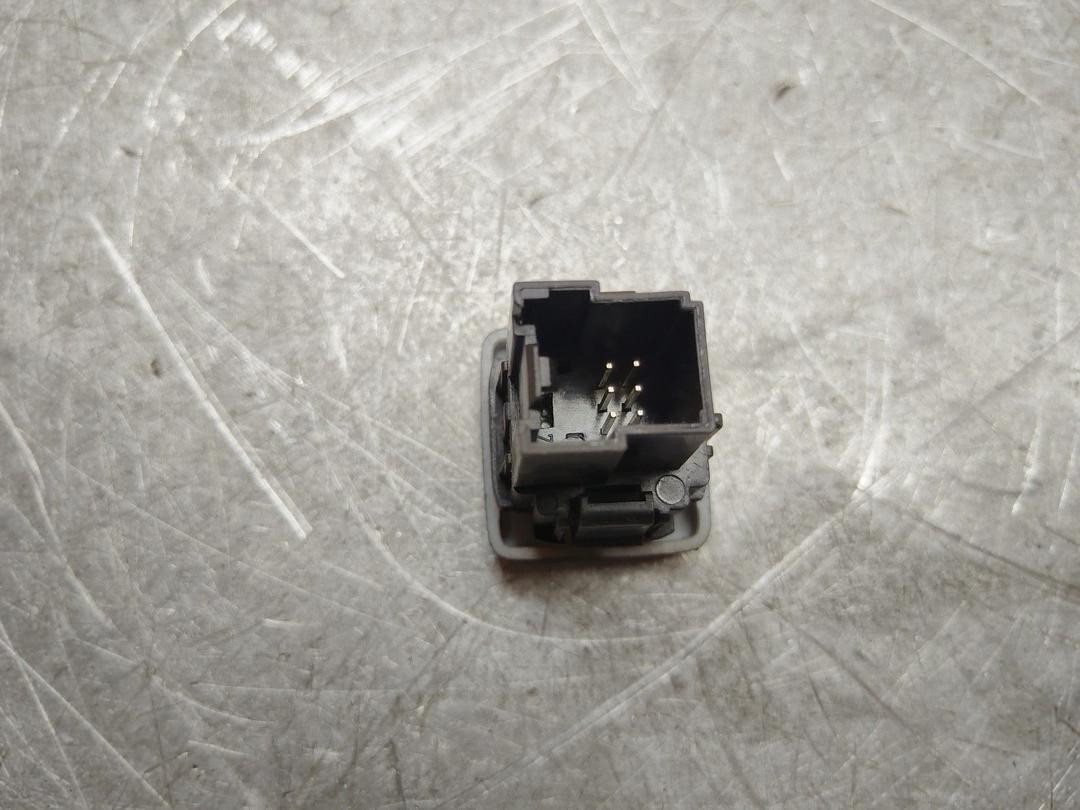 Кнопка открытия багажника HIQCHY Ford Fusion купить