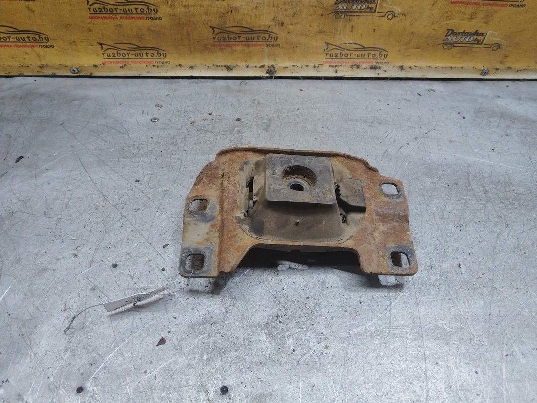 Подушка крепления двигателя 9DXB80 Mazda 3 купить с доставкой