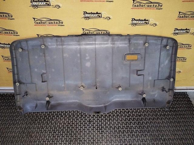Обшивка крышки багажника E0J2YB Mazda Premacy купить