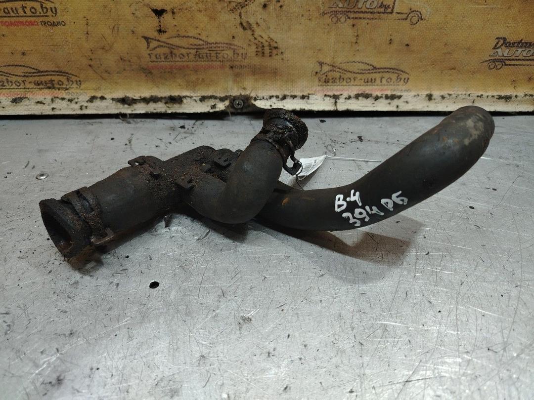 Патрубок (трубопровод, шланг) BHRG8H Volkswagen Passat - Фото 1