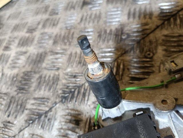 Моторчик заднего стеклоочистителя (дворника) F5JZ4M Volkswagen Golf купить на авторазборке