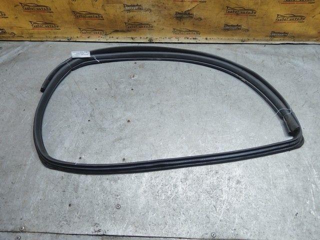 Уплотнитель двери задней правой ALCIIN Toyota Avensis купить