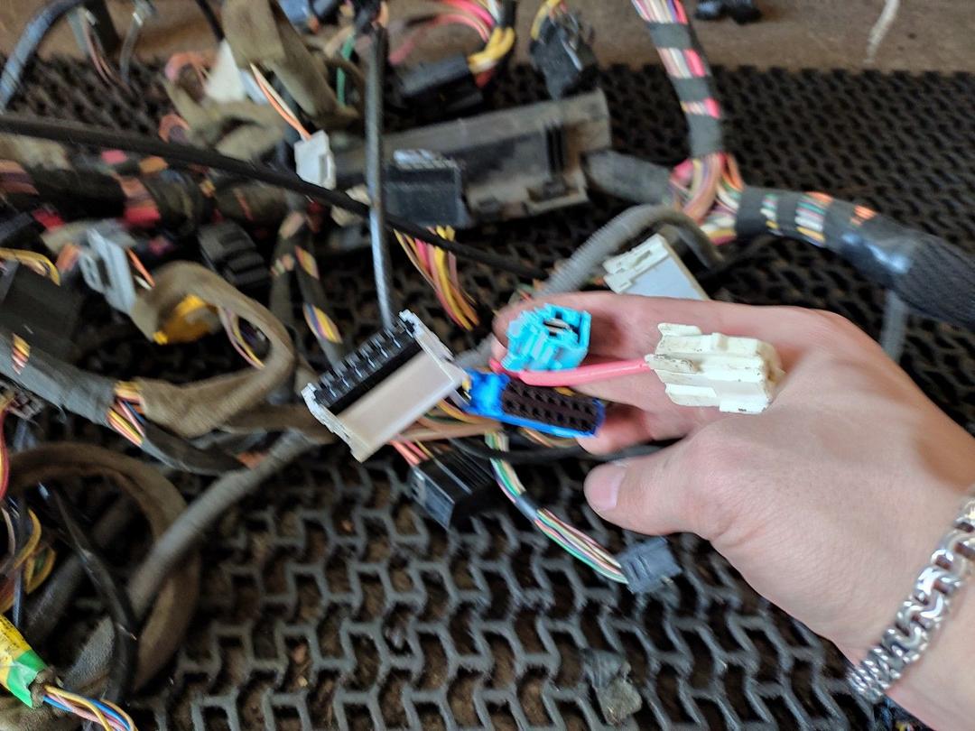 Проводка салона FBTWWM Renault Scenic купить в магазине запчастей бу