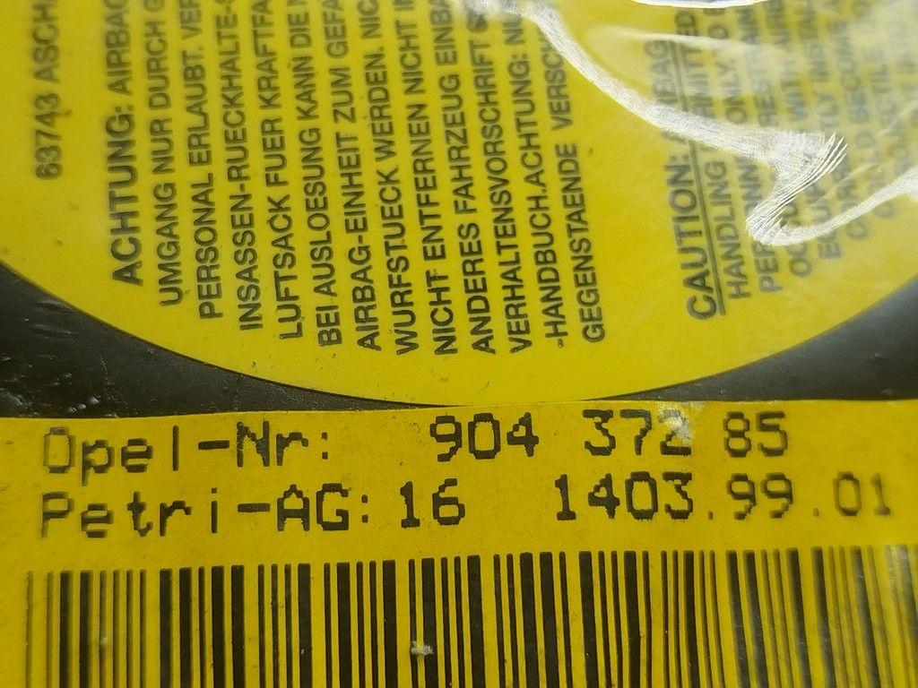 Подушка безопасности водителя 8J37L8 Opel Astra - Фото 4