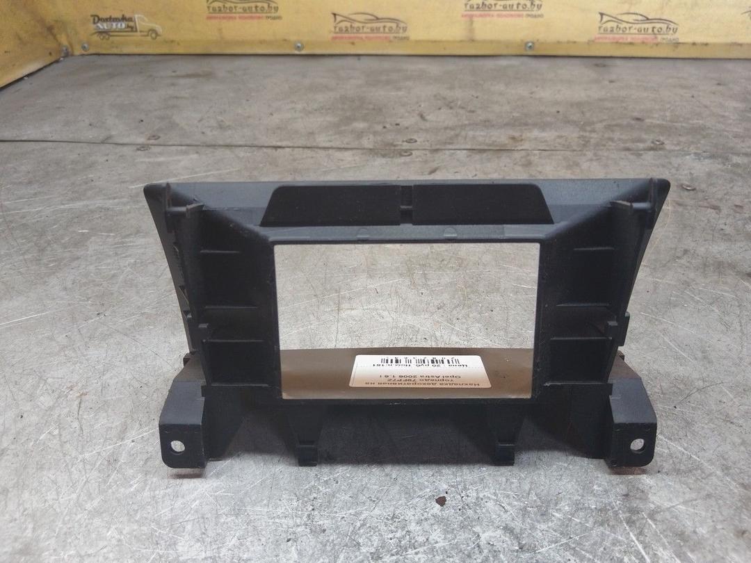 Накладка декоративная на торпедо 79FP7Z Opel Astra купить