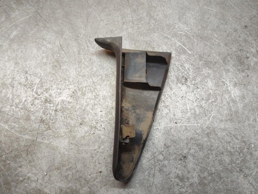 Накладка двери задней правой JA517I Volkswagen Passat купить