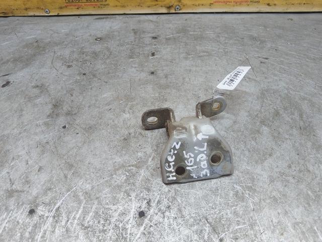 Петля двери задней левой 9ZFPCK Hyundai Getz купить с доставкой. Огромный выбор запчастей и марок авто. У нас есть практически все.