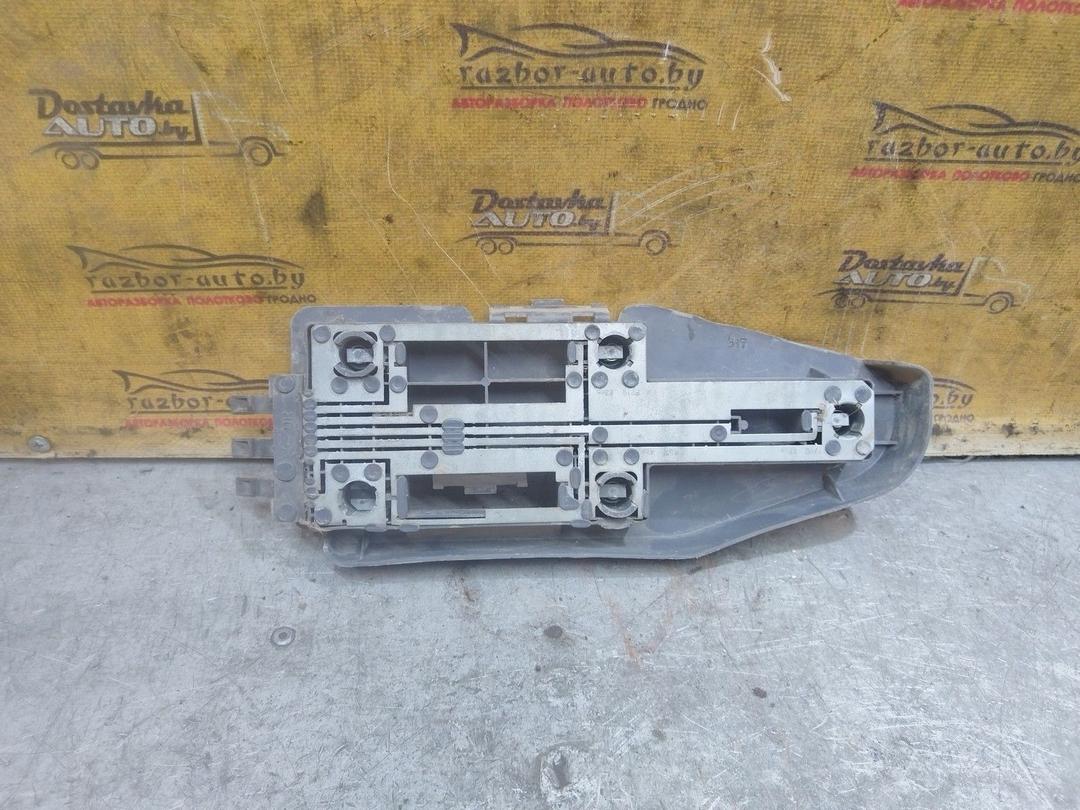 Панель (плата) фонаря заднего правого 0K55CA Peugeot 405