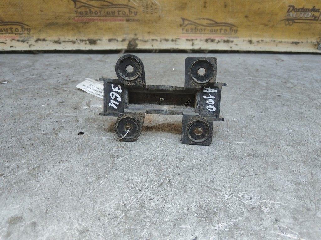 Кронштейн крепления бампера переднего 6QVJWN Audi 100 - Фото 4