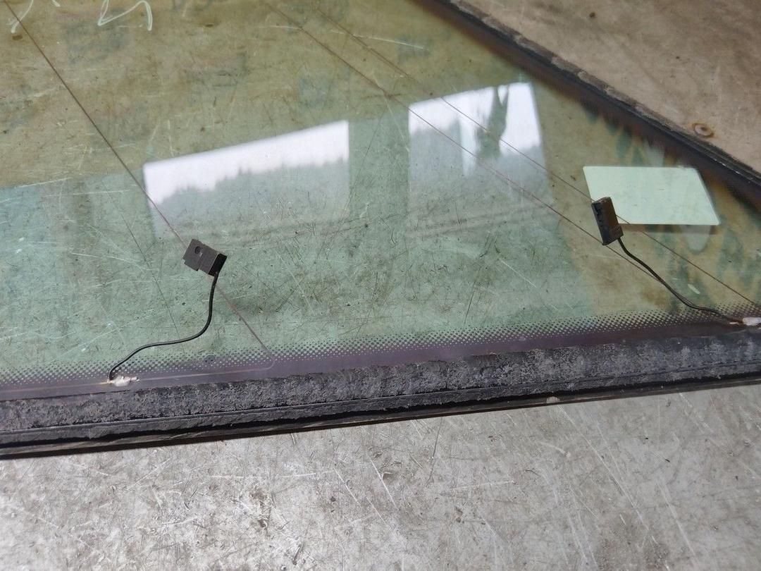 Стекло кузовное боковое правое ZVRLJ7 Audi A6 купить в магазине запчастей бу