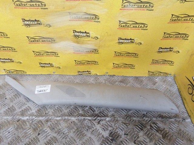 Обшивка стойки передней правой HQK446 Skoda Roomster