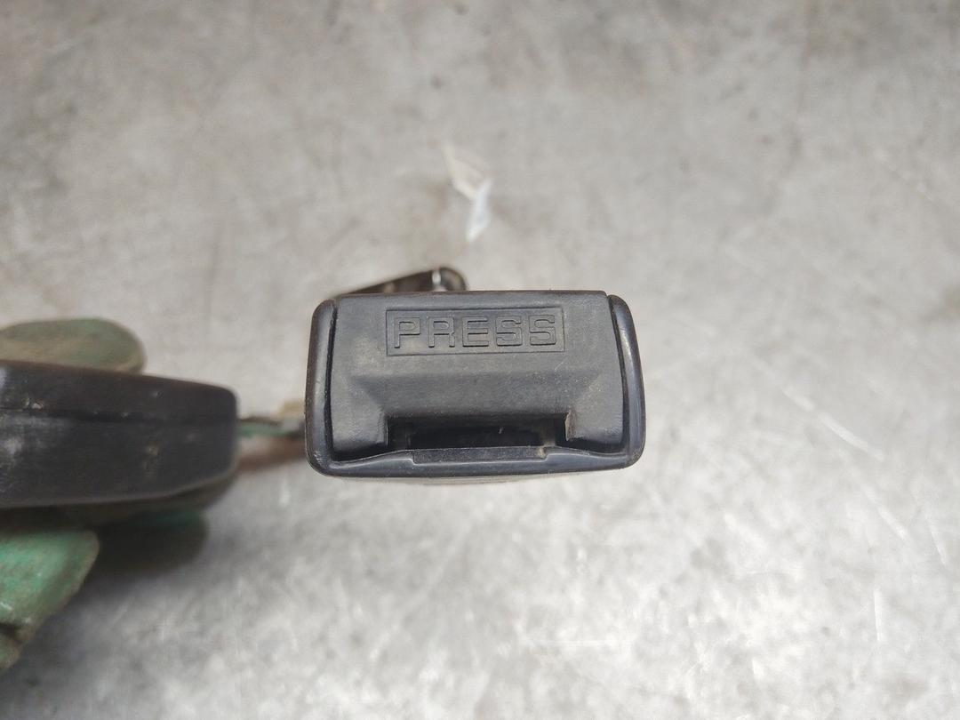 Замок ремня безопасности PTATYD Peugeot 607 купить в магазине запчастей бу