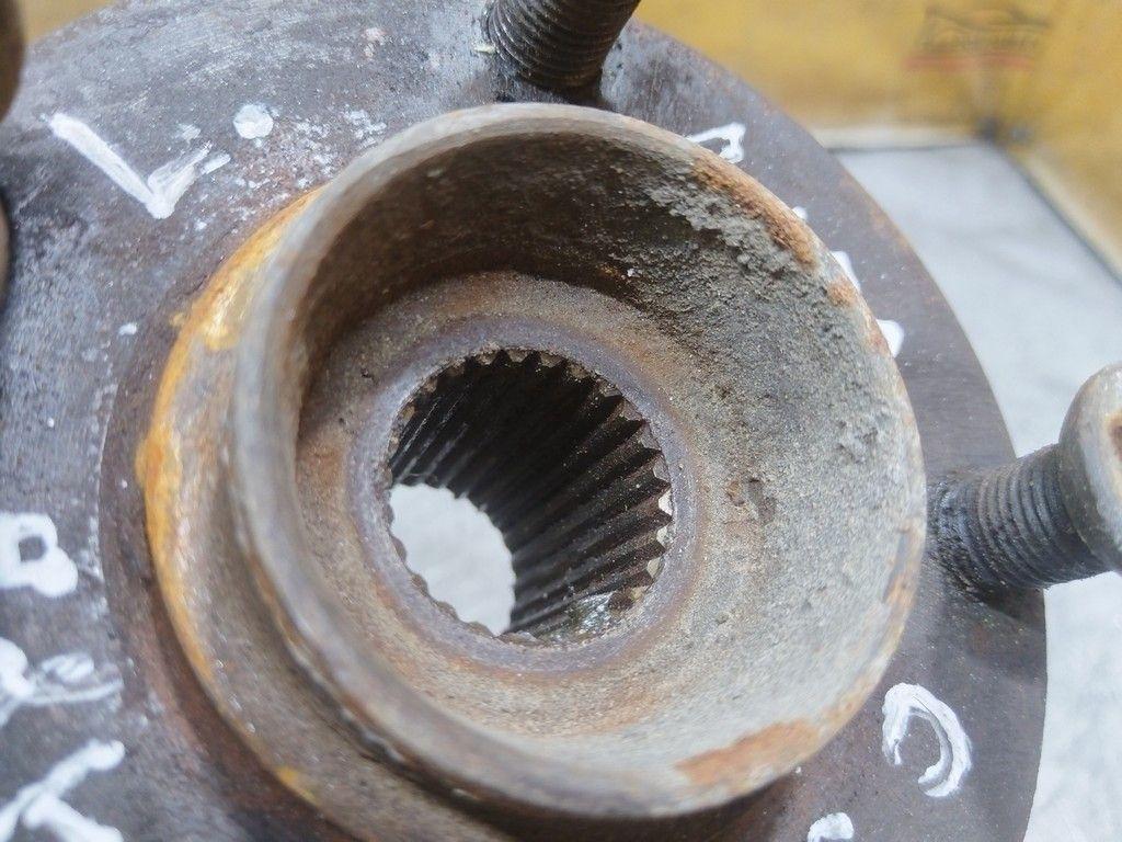 Кулак поворотный левый I8X6IW Audi 100 - Фото 2