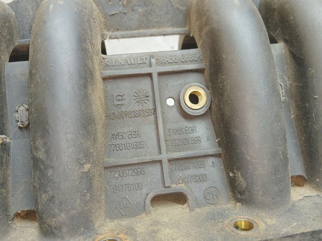 Коллектор впускной N8D9Z5 Renault Kangoo купить в магазине запчастей бу