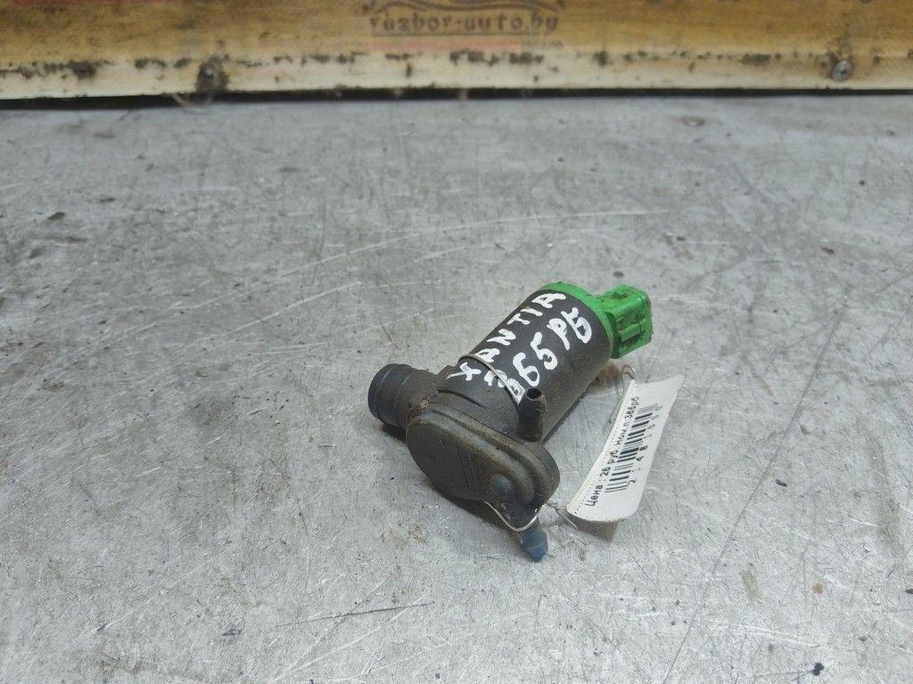 Насос (моторчик) омывателя стекла H5LC9M Citroen Xantia - Фото 1