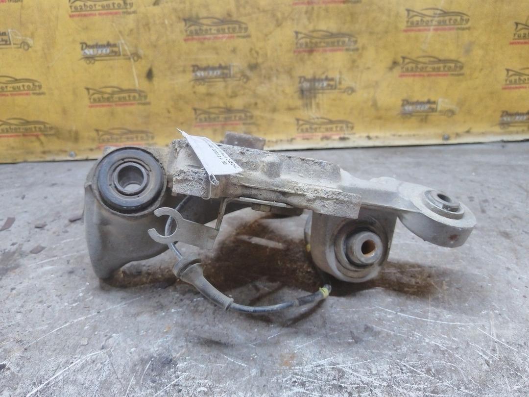 Кулак задний левый O5SQHC Volvo S60 купить в магазине запчастей бу