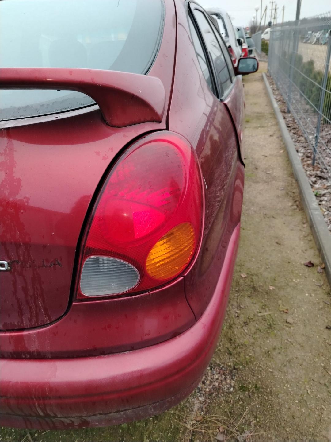 Фонарь задний правый VS3EZE Toyota Corolla