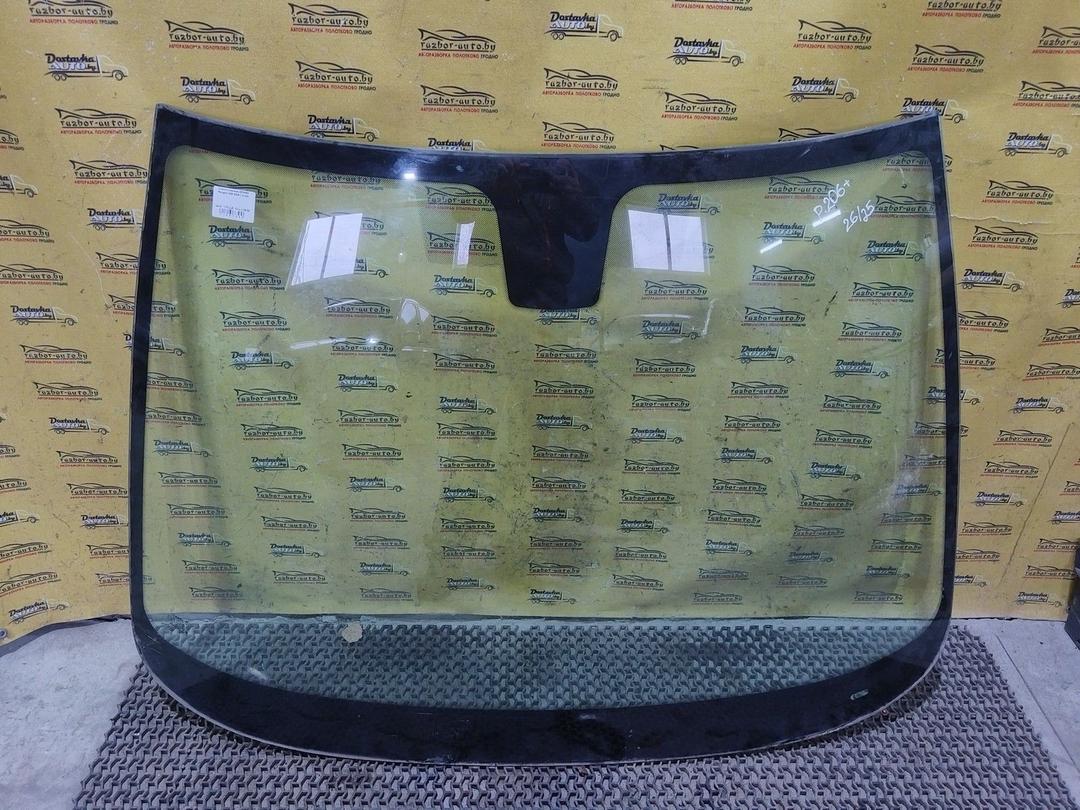 Стекло лобовое APN862 Peugeot 206