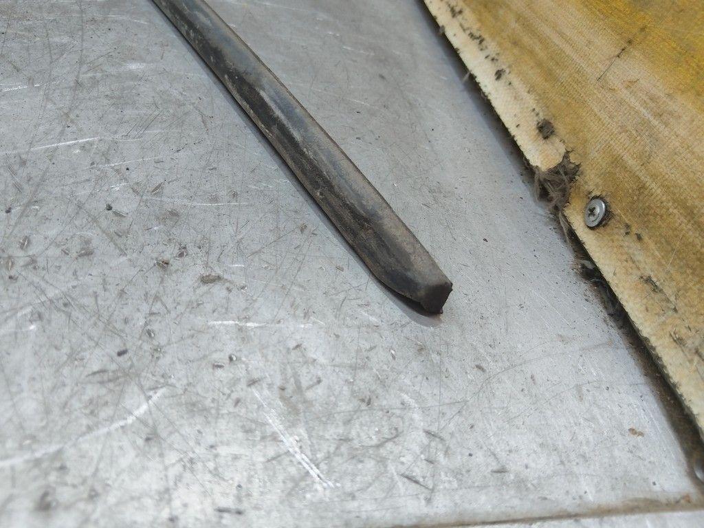 Уплотнитель WWDJFY Toyota Avensis - Фото 3