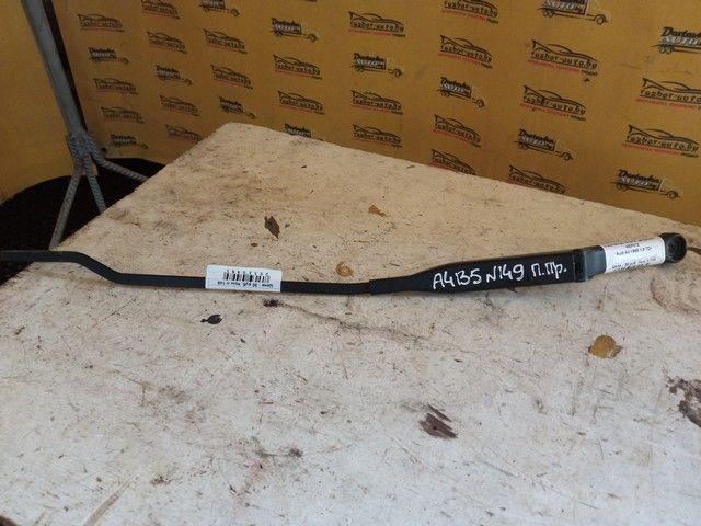 Щеткодержатель (поводок стеклоочистителя, дворник) HEF01Z Audi A4 - Фото 1