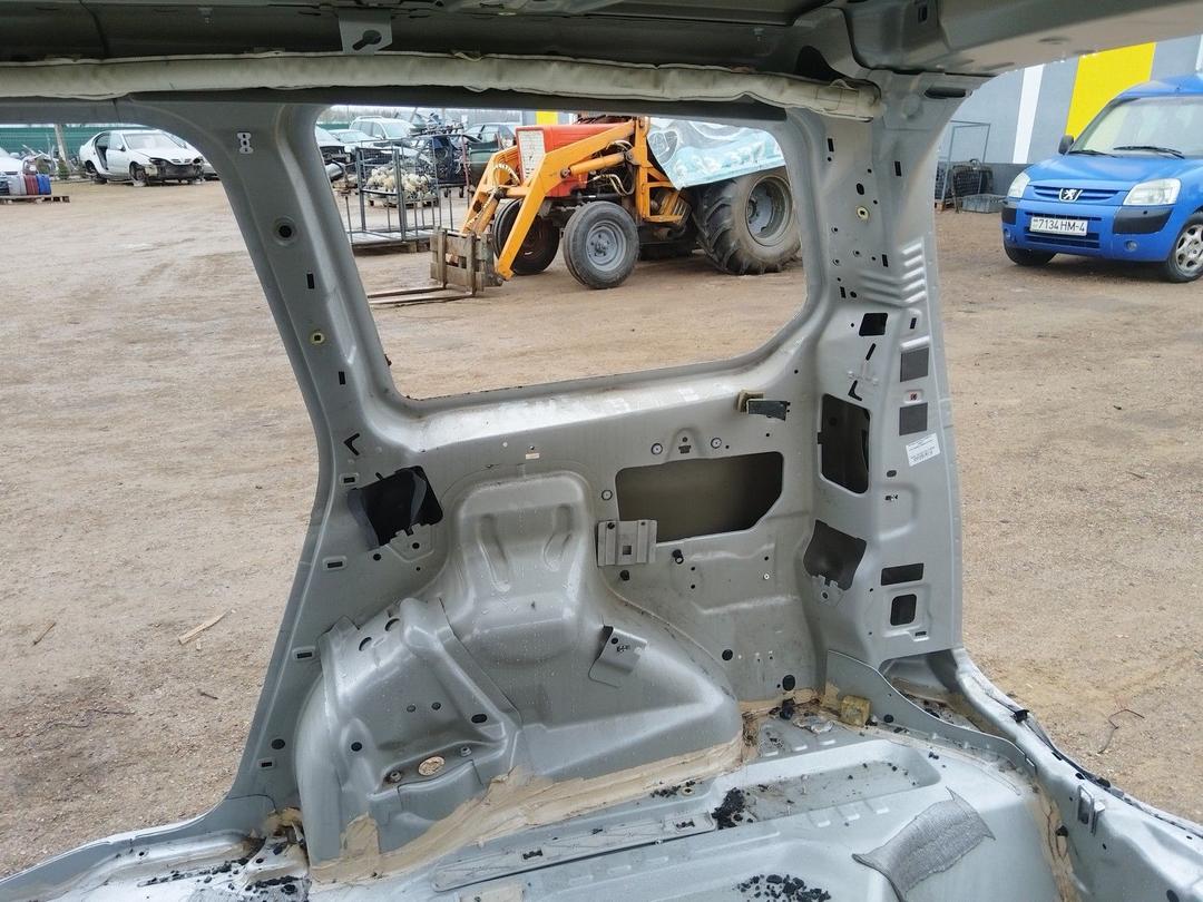 Крыло заднее правое KL5197 Ford Galaxy купить с доставкой