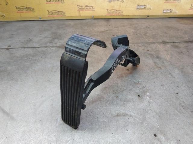 Педаль газа 85ZGEM Mercedes C W202 купить