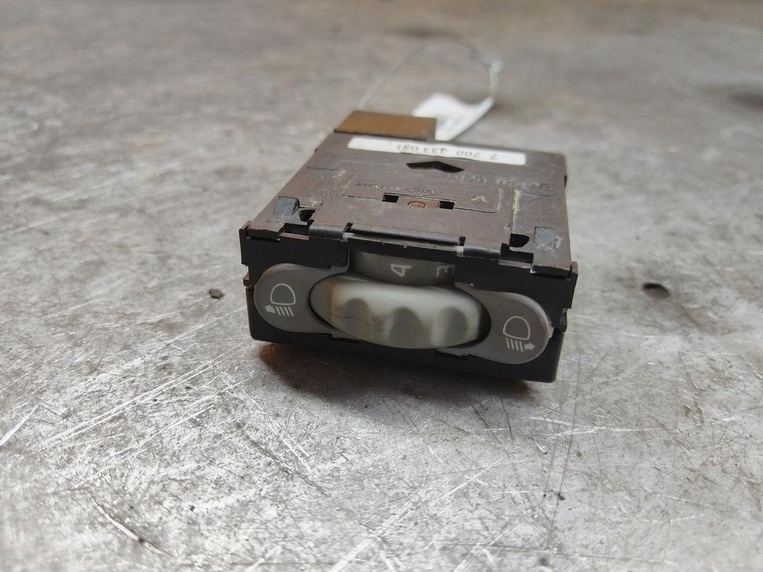 Кнопка корректора фар 925QDH Renault Scenic