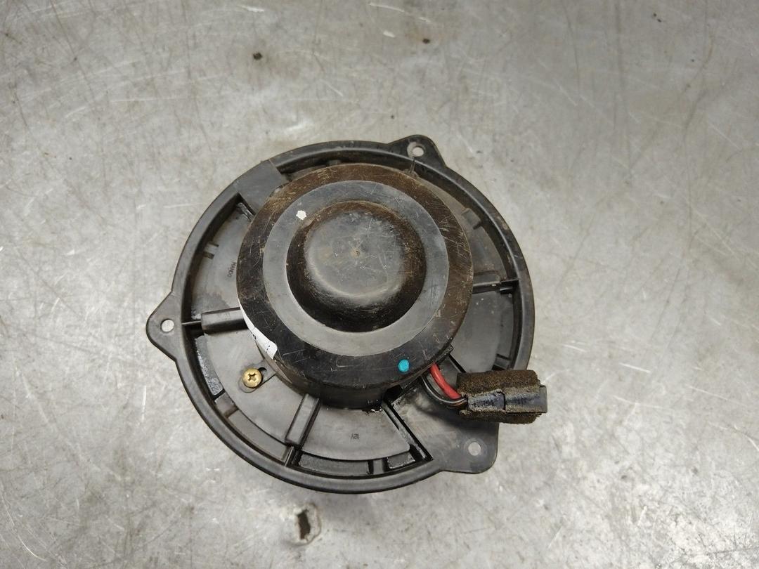 Моторчик печки WFRWEB Hyundai Lantra - Фото 3