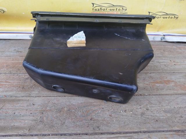 Бардачок EB34B4 Volkswagen Passat undefined