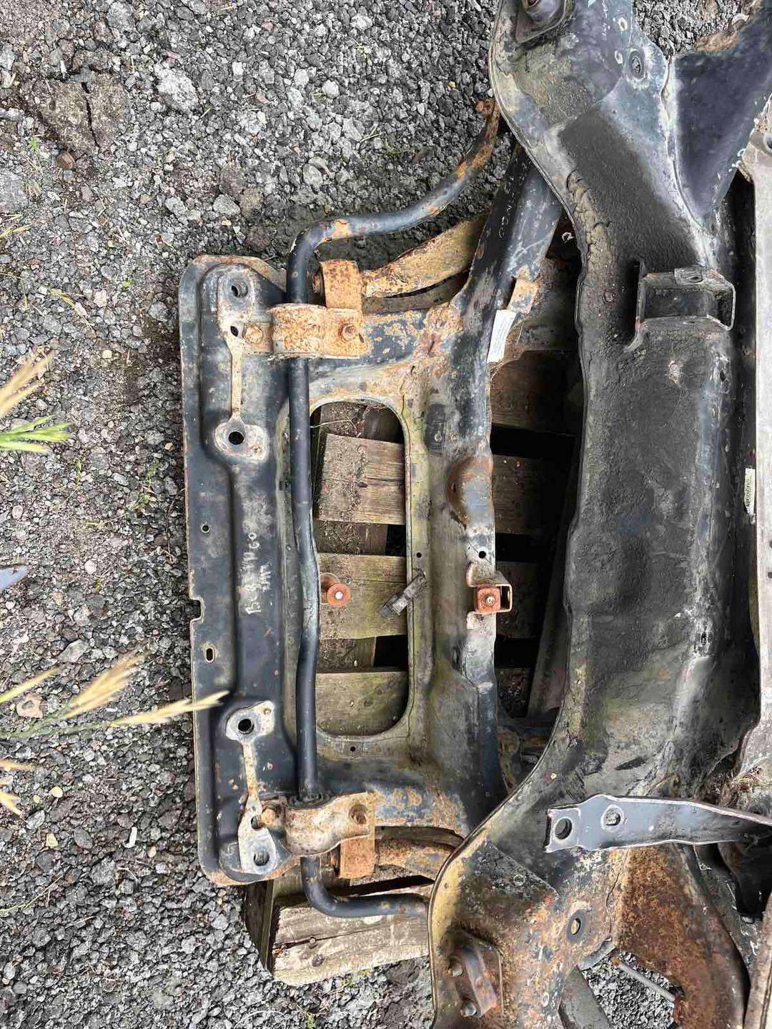 Балка подвески передняя (подрамник) N0UQX2 Citroen Berlingo - Фото 1