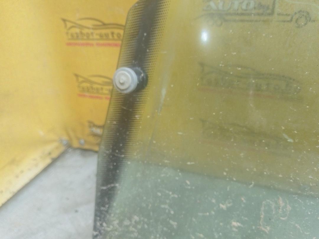 Стекло двери передней правой BEXXPM Audi 80 - Фото 9