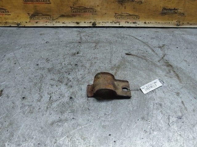 Крепление втулки стабилизатора 8TNIP2 Citroen Xsara Picasso