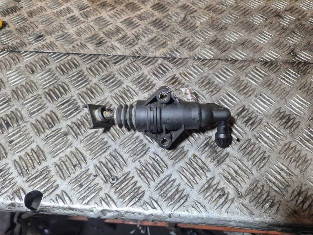 Цилиндр сцепления рабочий 0OQJYX Volkswagen Golf - Фото 2