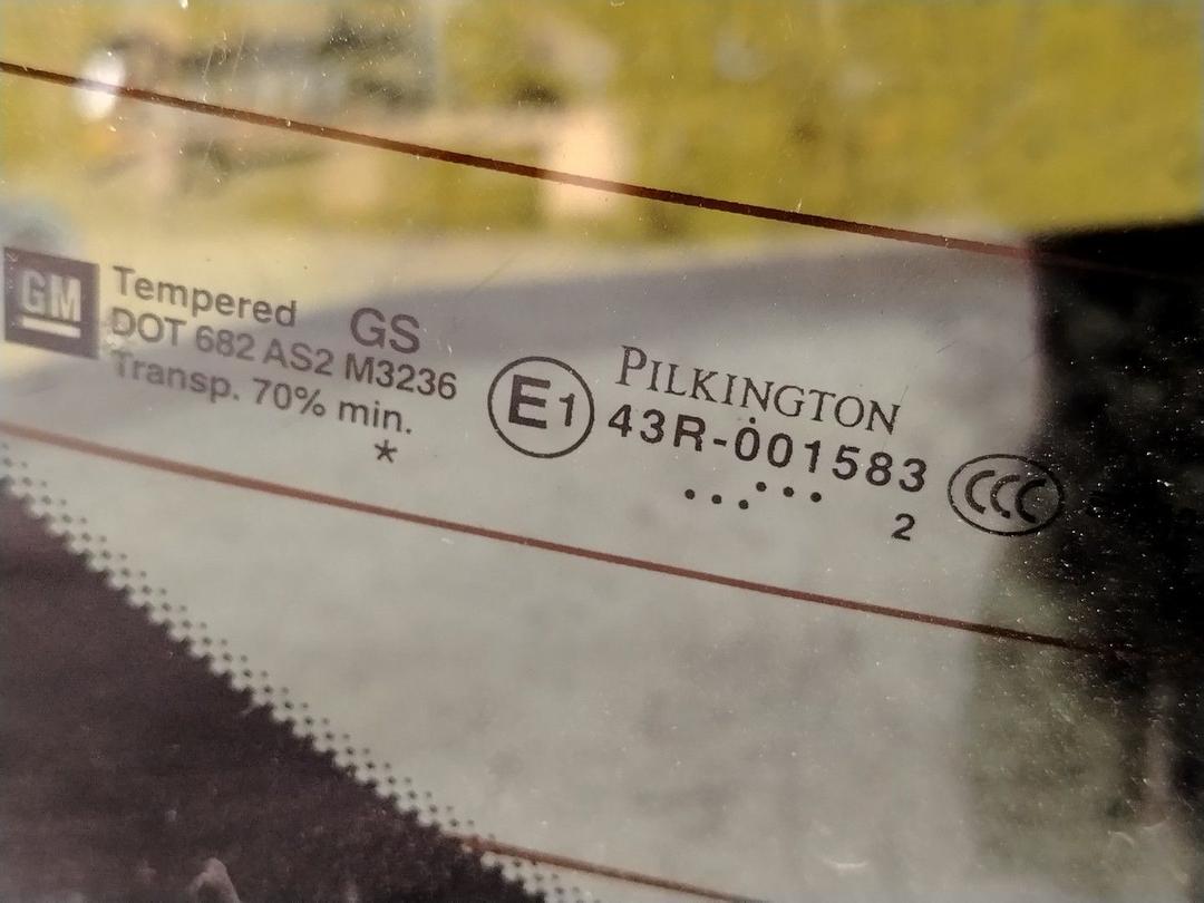 Стекло заднее BC5UYP Opel Astra - Фото 4
