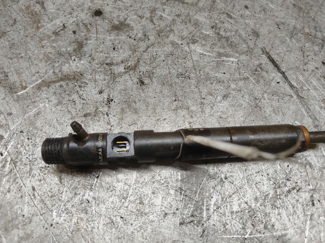 Форсунка WP7F4S Nissan Note купить в магазине запчастей бу