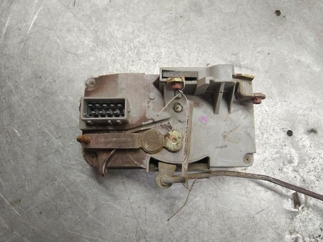 Замок двери передней правой CF1LRZ Fiat Ulysse купить с доставкой