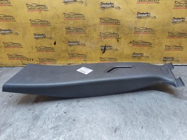 Обшивка стойки центральной левой LIHCFN Volvo S40