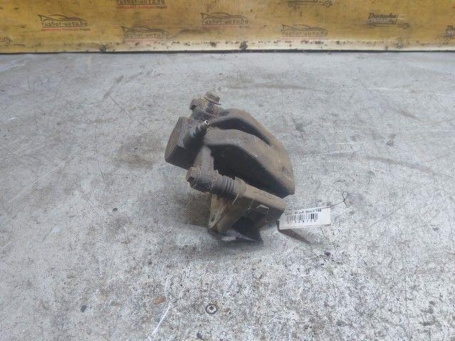 Суппорт задний правый KFC8BY Toyota Corolla Verso