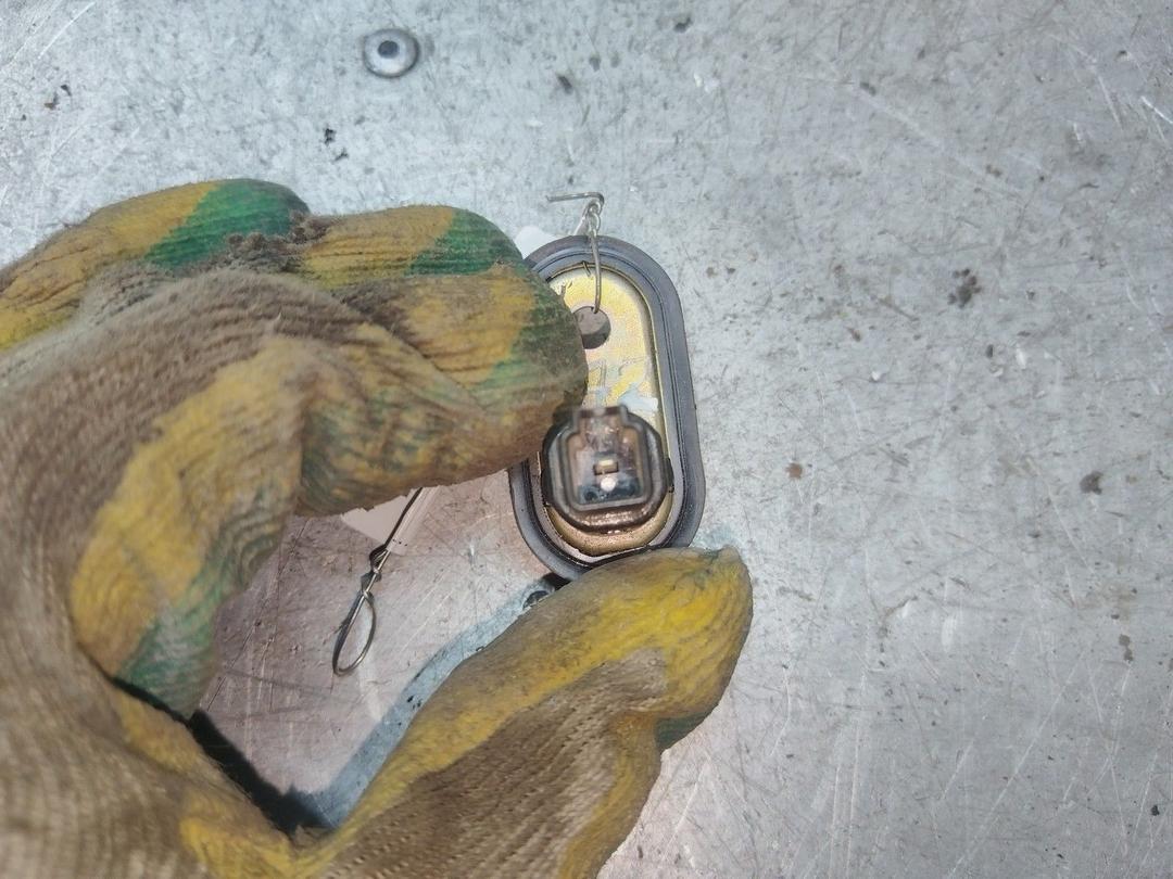 Выключатель концевой (концевик) YXFMP7 Toyota Yaris - Фото 2