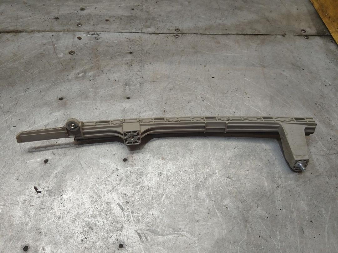 Направляющая стекла MI3TL8 Kia Sorento - Фото 2