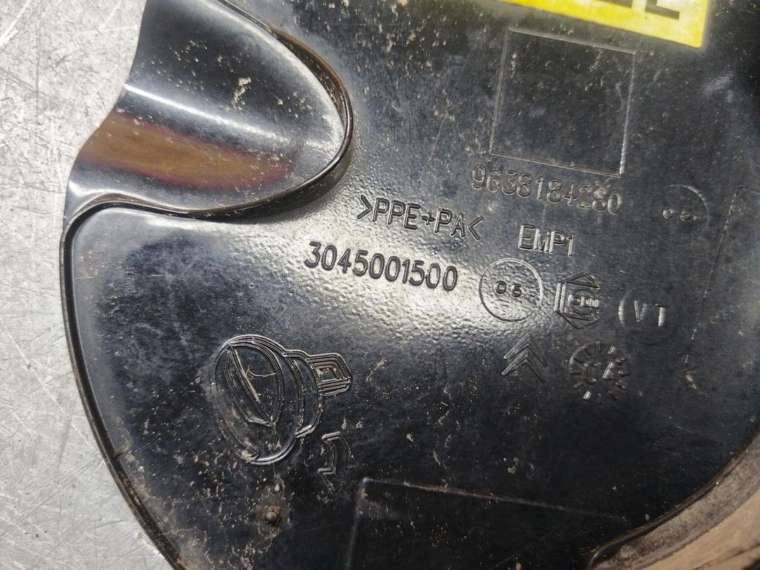 Лючок топливного бака X2B1V8 Citroen C3 - Фото 3