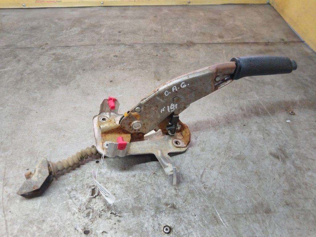 Рычаг ручного тормоза (ручника) 7CZ4ZK Opel Astra - Фото 1