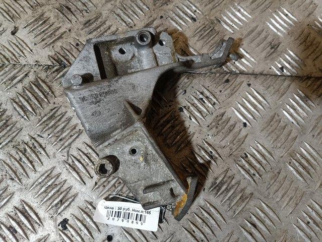 Кронштейн двигателя 4AHPN7 Peugeot 406 - Фото 1
