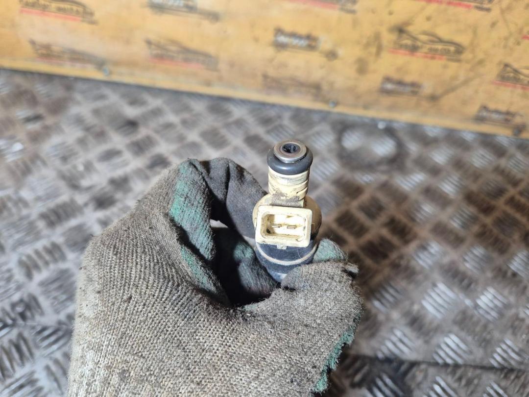 Форсунка NIV558 Hyundai Lantra