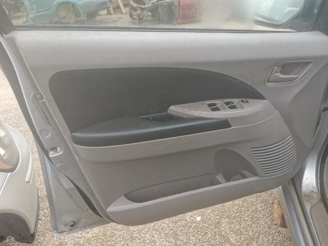 Обшивка двери передней левой (дверная карта) ZHKNE5 Mitsubishi Grandis