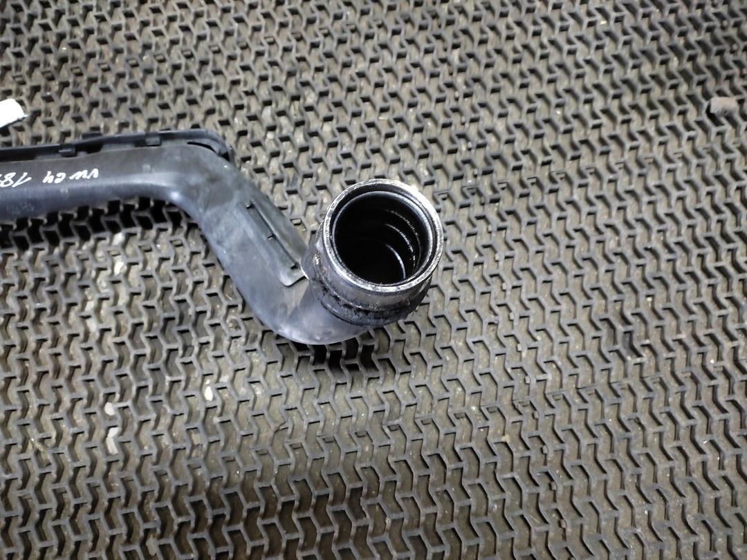 Патрубок турбины P6XN98 Volkswagen Golf - Фото 2