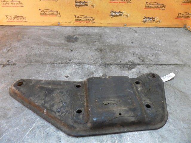 Кронштейн подрамника 2Z7ZTN Mercedes Sprinter купить в магазине запчастей бу